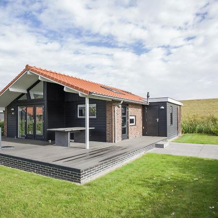 Holiday Home In Kattendijke With Terrace Bagian luar foto