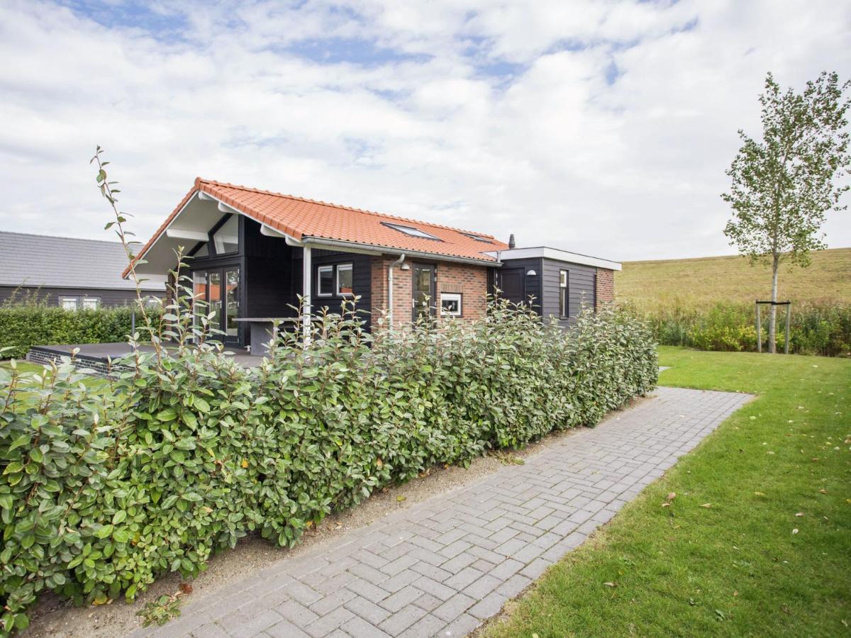 Holiday Home In Kattendijke With Terrace Bagian luar foto