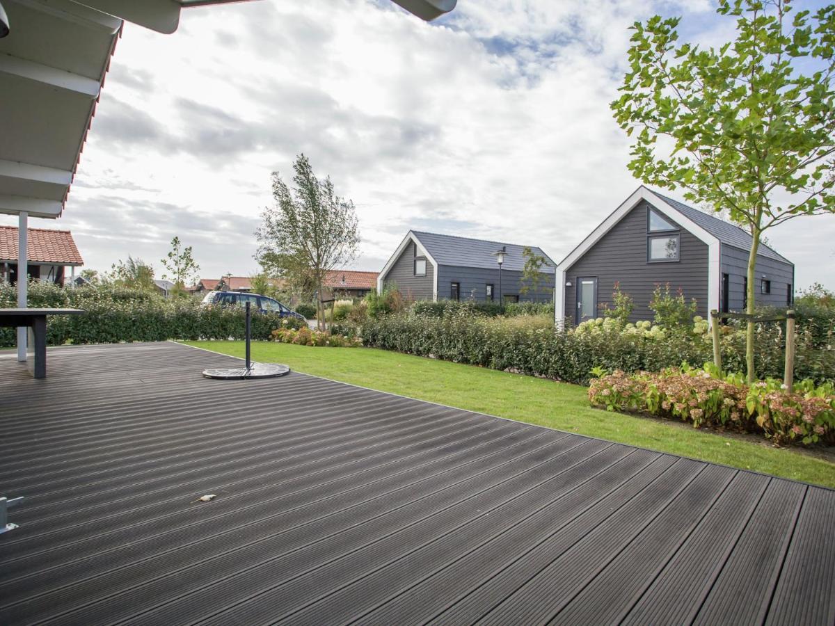 Holiday Home In Kattendijke With Terrace Bagian luar foto