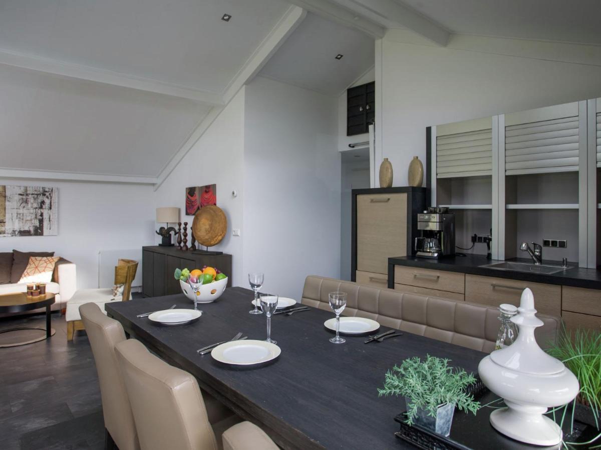 Holiday Home In Kattendijke With Terrace Bagian luar foto